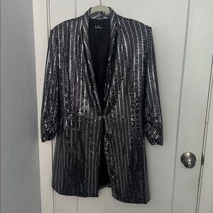 Lulu's Metallic Silver Blazer